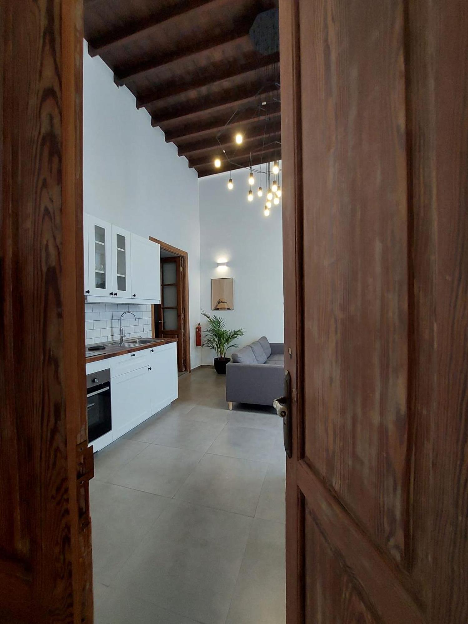 Apartamentos La Florida Аресифе Екстериор снимка
